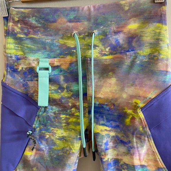 lululemon athletica Multicolor Athletic Shorts - Picture 15 of 16